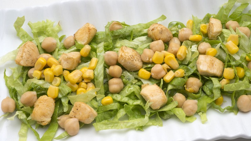 Ensaladas De Pollo Diferentes Para No Caer En La Rutina Este Verano