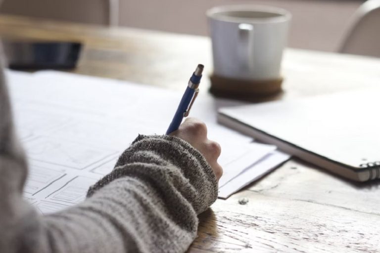 Aprueba las oposiciones de técnico superior de educación infantil con ayuda de esta plataforma de cursos online