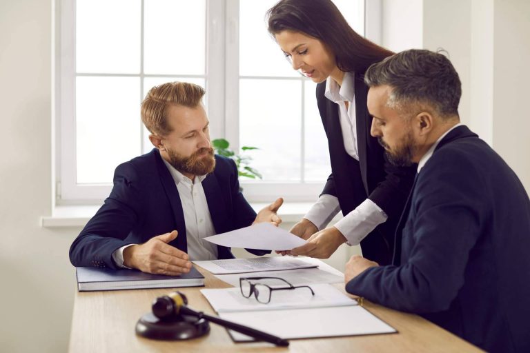 ¿Dónde encontrar abogados especializados en derecho de familia?, por Bueno Salinero Abogados