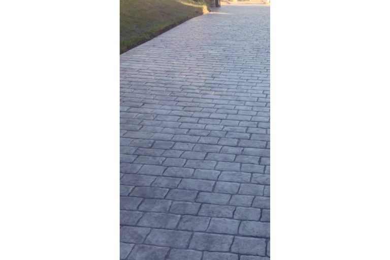 ¿Cuáles son las ventajas de poner hormigón impreso en el exterior de casa?, por Hormigones Adrián