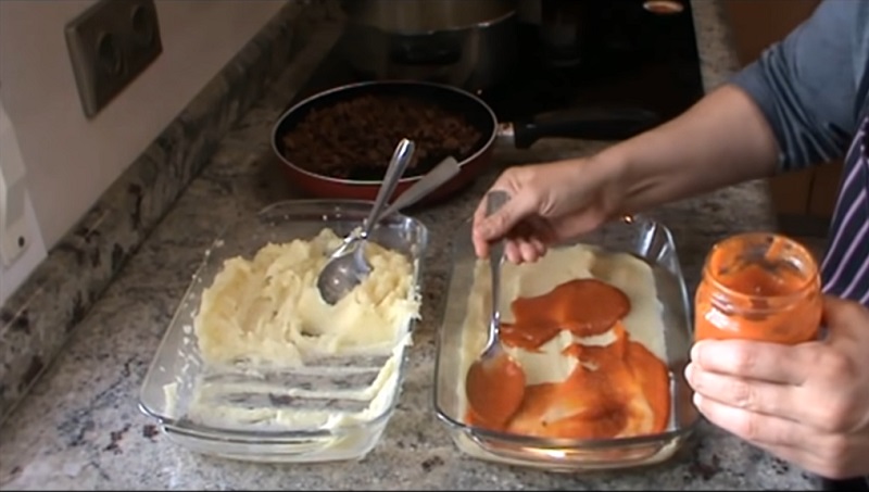 Pastel De Patata Y Carne: La Receta A La Que Nadie Logra Resistirse