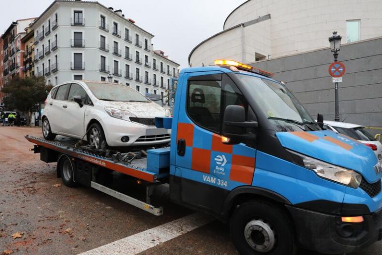 La patronal de las grúas convoca un paro ante el momento «insostenible» que vive el sector