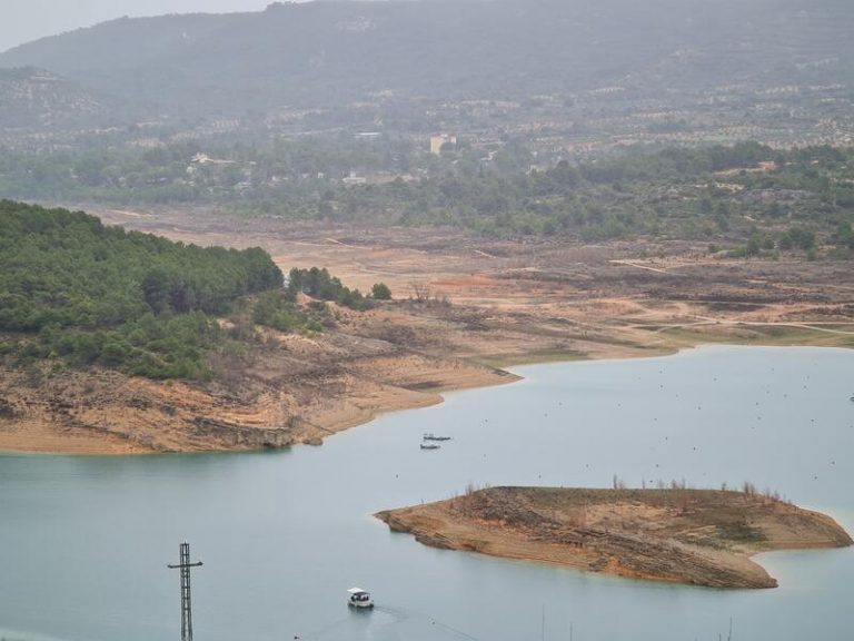 Los embalses pierden en la última semana el 1,2% de su capacidad total y están a menos del 45%