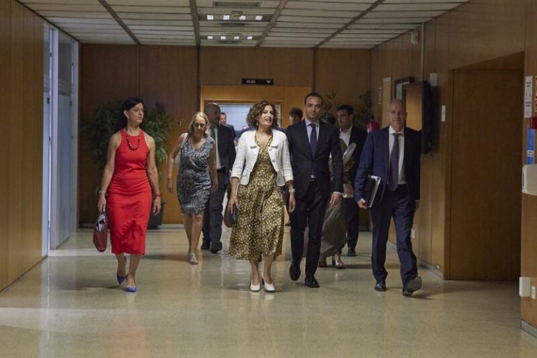 Las CCAA del PSOE aplauden el incremento de recursos para 2023