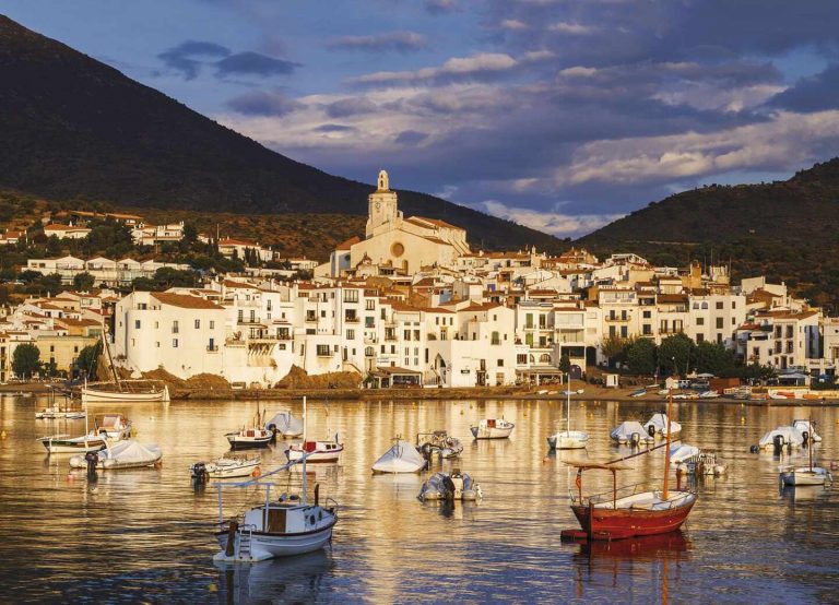 El pueblo más bonito de España para viajar en pareja