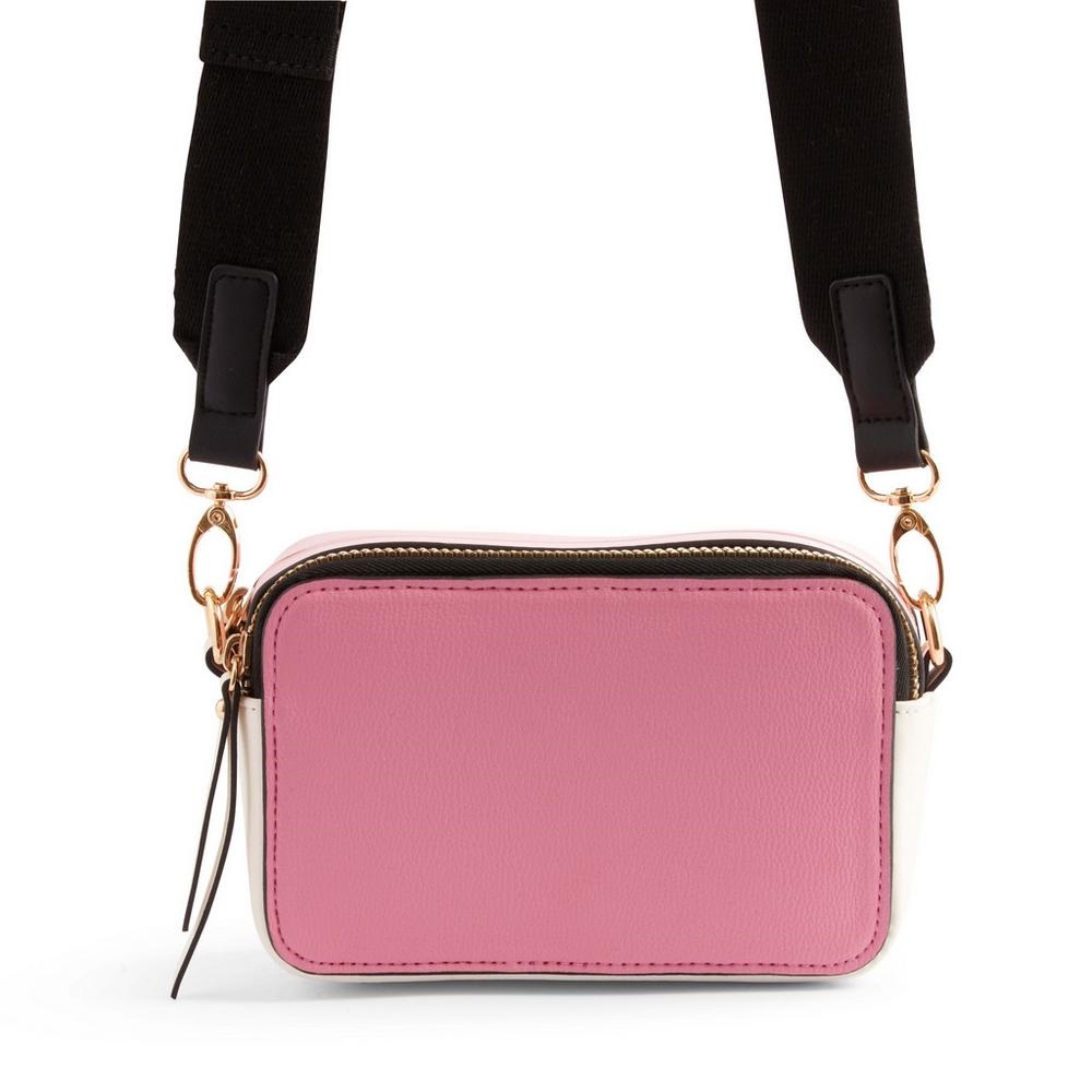 Primark Tiene El Bolso De Menos De 10 Euros Que Se Pondrá De Moda Este Verano 