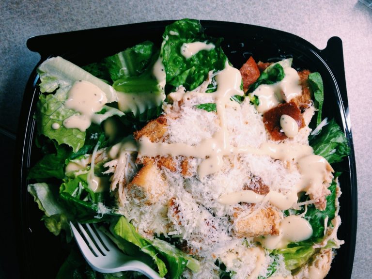 Ensalada César: la receta original que debes probar al menos una vez