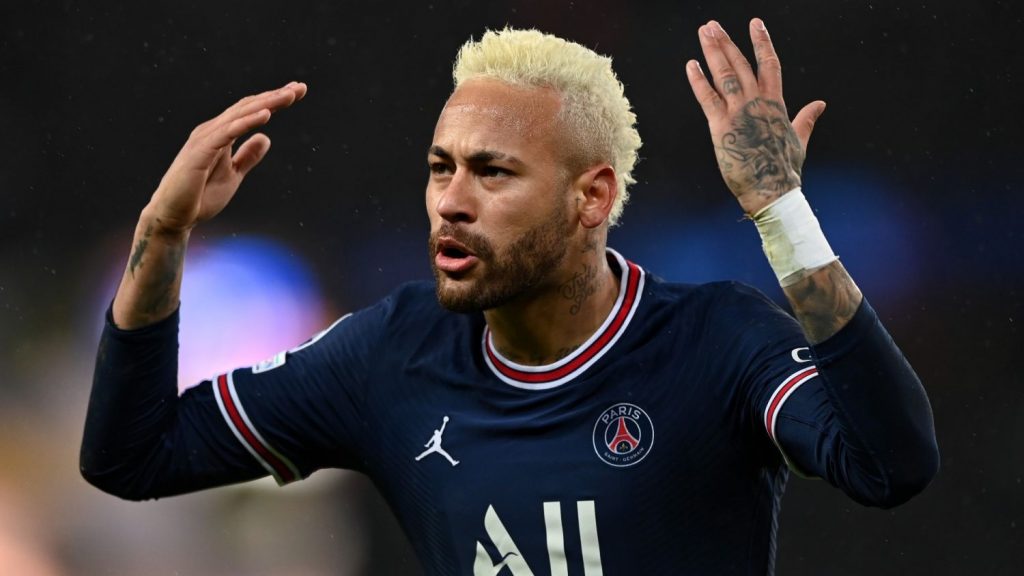 Neymar Cobra Mucho 