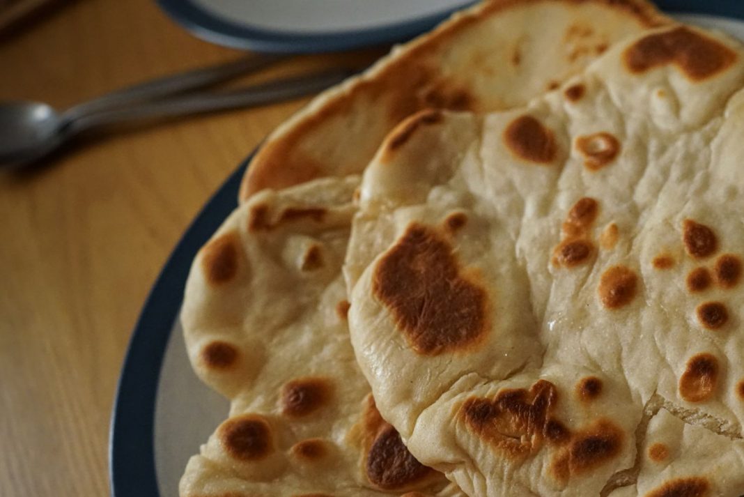 Pan naan o pan de pita aprende a diferenciarlos y a hacerlos en casa