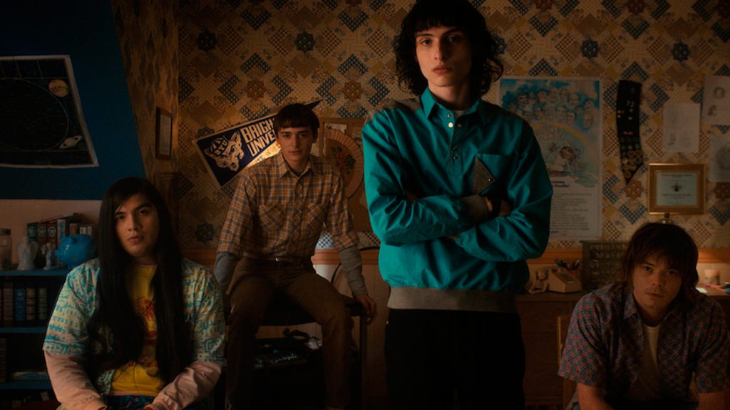 ¿Cuáles fueron los elogios recibidos por Stranger Things?