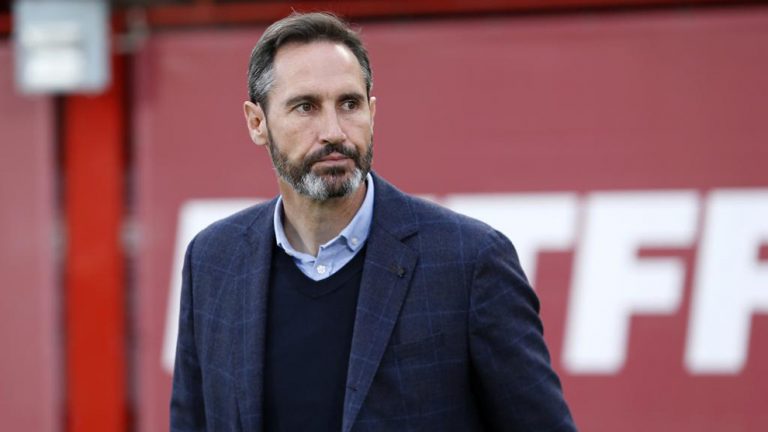 Vicente Moreno llega a Osasuna con su primer fichaje