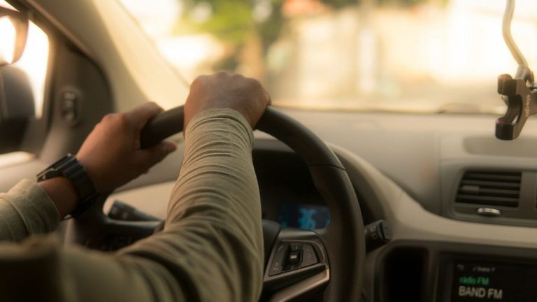 DGT: así te puede salir el carnet de conducir gratis