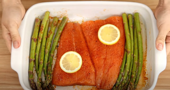 El Secreto Para Que El Salmón Asado Te Quede Jugoso