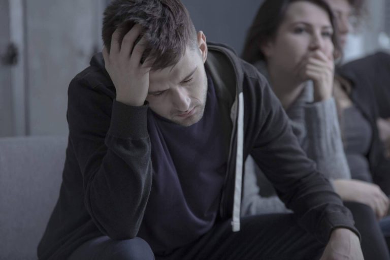 Superar una adicción. La importancia de contar con el acompañamiento de un profesional como en delconsumoalarecuperacion.com