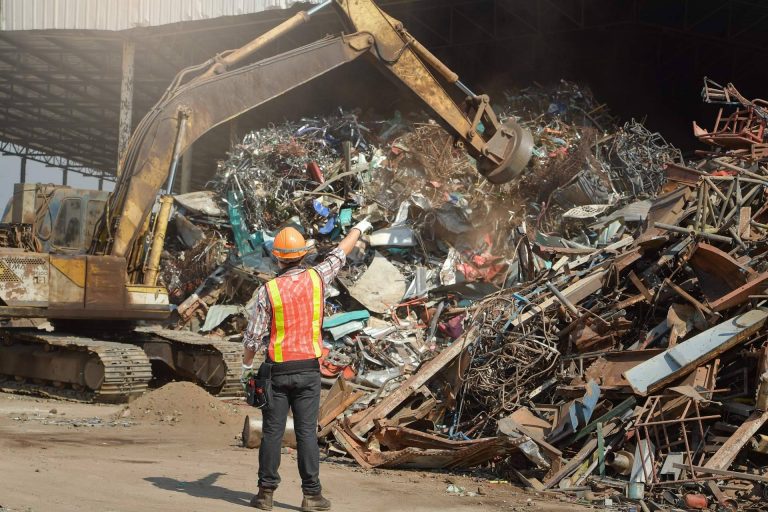 AST-Recuperaciones ofrece servicios de compra y venta de metales para reducir el impacto medioambiental