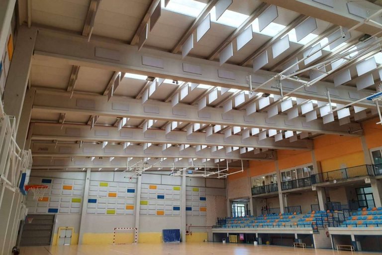 ¿Cómo mejorar la acústica en los espacios deportivos?, por Absotec