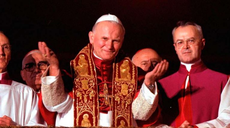JUAN PABLO II, el apóstol que llegó a la casa del padre