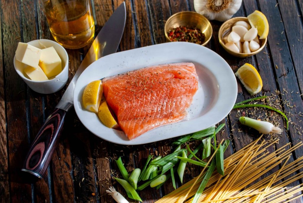 Salmón A La Naranja El Plato Que Combina Los Sabores Para Un Resultado De 10