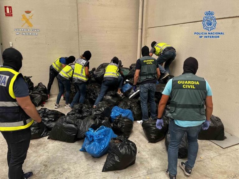 Detenidas 17 personas de una organización criminal que distribuía en La Rioja 10.800 dosis de cocaína al mes