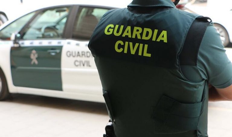 Detenido en Motril tras intentar embarcar en el ferry de Alhucemas una motocicleta robada en Francia
