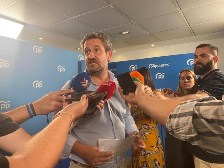 El PP registra una ley antiokupas para que el desalojo sea «inmediato», no se puedan empadronar y se penalice a mafias