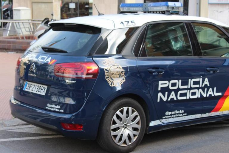 Localizados los cadáveres de un hombre y una mujer con signos de violencia dentro de un transformador en Sevilla