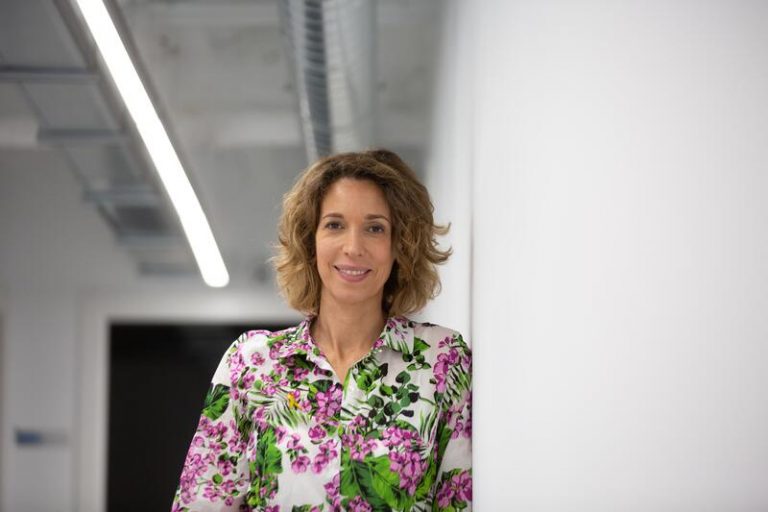 Àngels Chacón dimite como secretaria general de Centrem y abandona la política