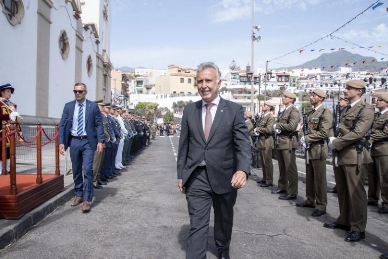 El presidente de Canarias pide que la migración quede fuera de la «lucha partidaria»