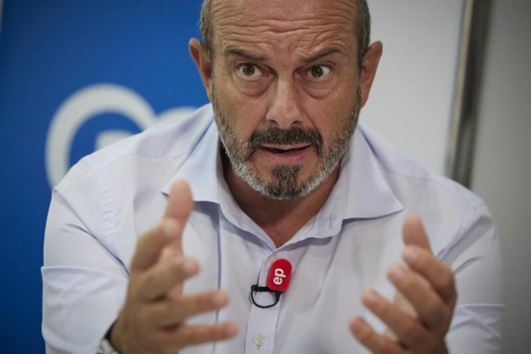 PP aboga por la extracción de minerales usados para energía, como uranio o litio, y no descarta el ‘fracking’