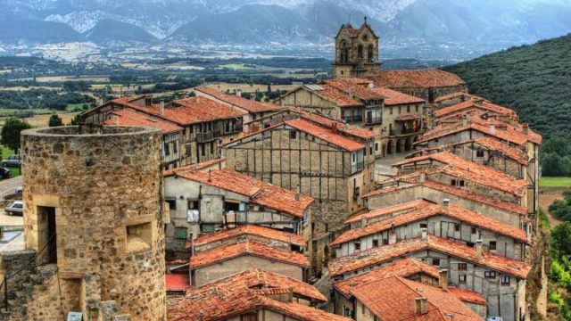 Esta es la ciudad más pequeña de España que deberías visitar una vez en tu vida