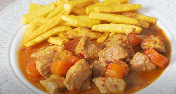 Carne de cerdo en salsa: el clásico español que siempre gusta