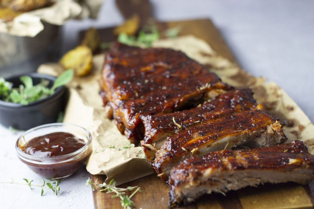 El secreto de las costillas está en la salsa