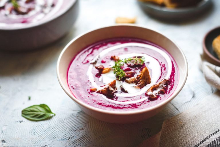 El gazpacho de remolacha de Dani García con el que se gana a los que odian el de tomate