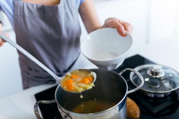 ¿Durante Que Etapas De Las Personas Se Requiere De Dormir Más Horas?