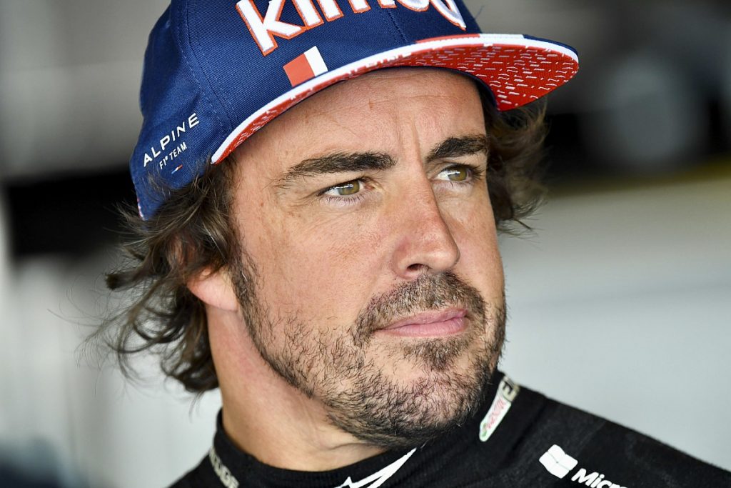 En Alpine han discriminado a Fernando Alonso  