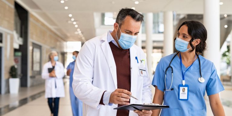 Más de 50 sociedades científicas y profesionales crean la Red Española de Investigación en Covid-19 Persistente
