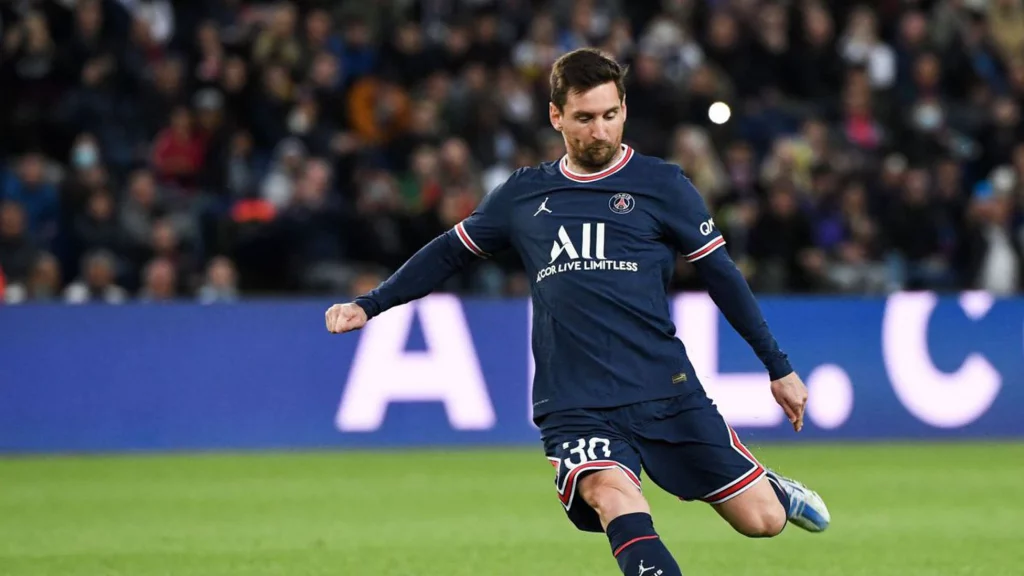 El Verdadero Motivo Por El Que Messi No Está Nominado Al Balón De Oro 9 La Clase Del Jugador Balón De Oro