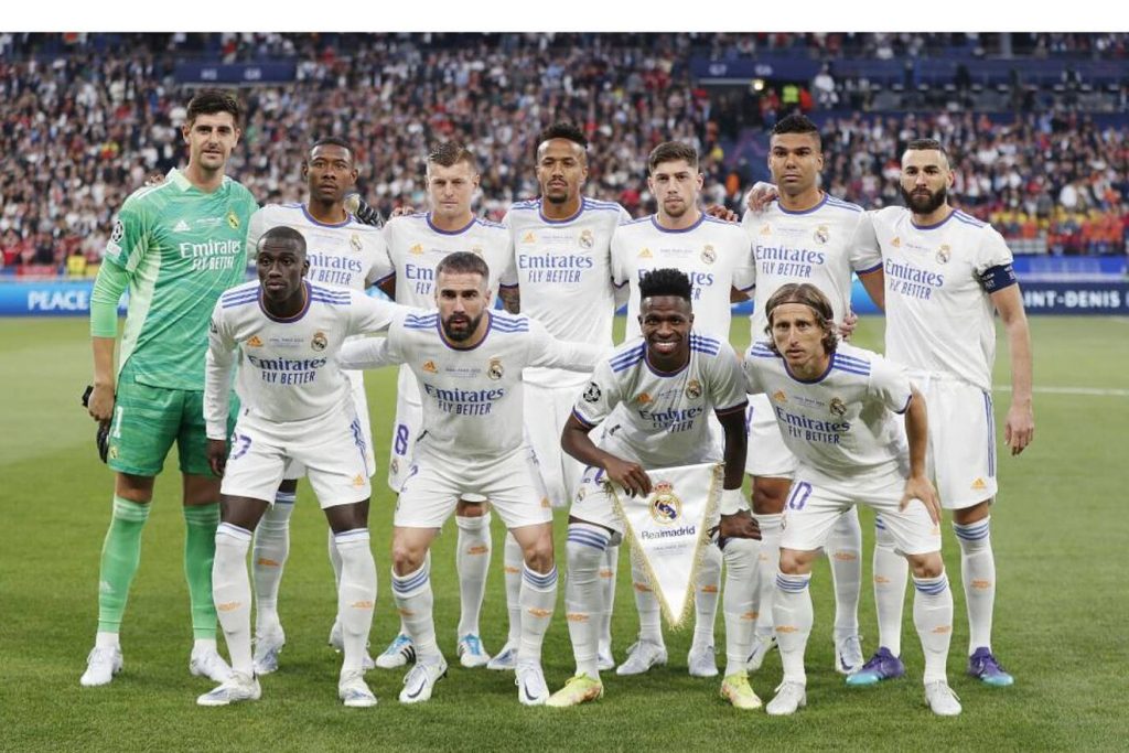 El Grupo F Con El Campeón De Champions League 