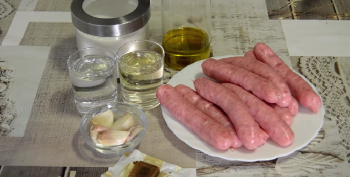 Salchichas Al Vino: La Receta Baratísima Que Te Salvará Más De Una Cena 