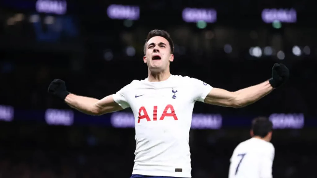 Su Posible Huida Del Tottenham