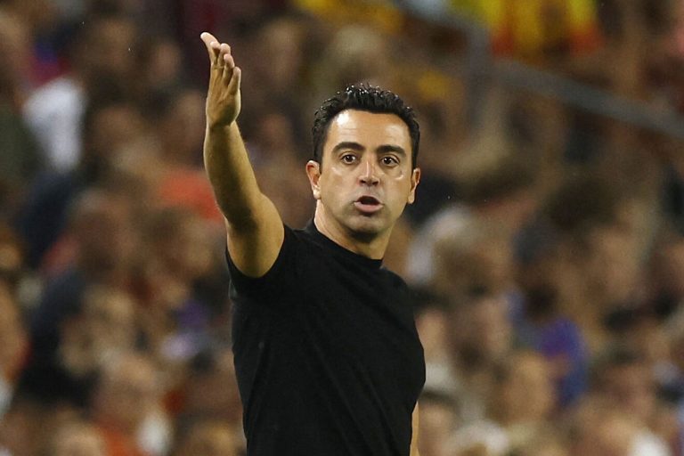 Xavi: «Koundé es la gran prioridad, necesitamos salidas para inscribirlo»