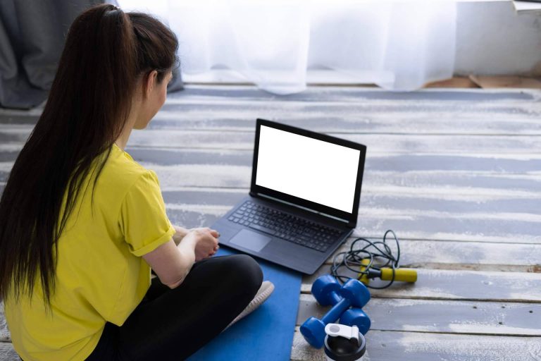 Muévete Conmigo ofrece entrenar online con el programa salud enfocado a personas de 35 a 55 años