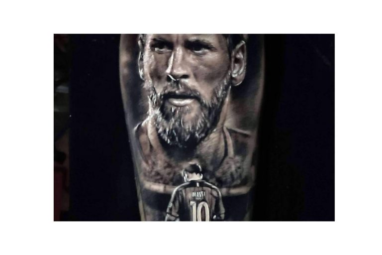 Jose Piñeiro Corvo diseña tatuajes de moda
