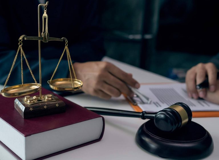 Leggado destaca la importancia de contar con un abogado especialista en herencias en Sevilla para evitar estafas