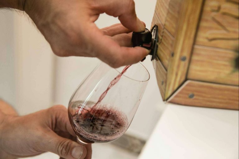Las ventajas del vino en Bag in Box, el servicio innovador de Vinoenbox