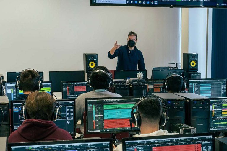Vivir una experiencia educativa innovadora con ESI Murcia