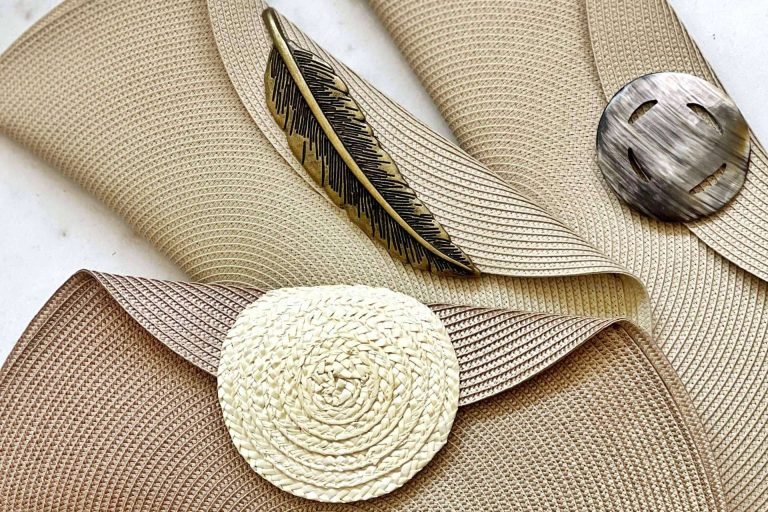 Los bolsos versátiles que ofrece Carmen Fernández Complementos