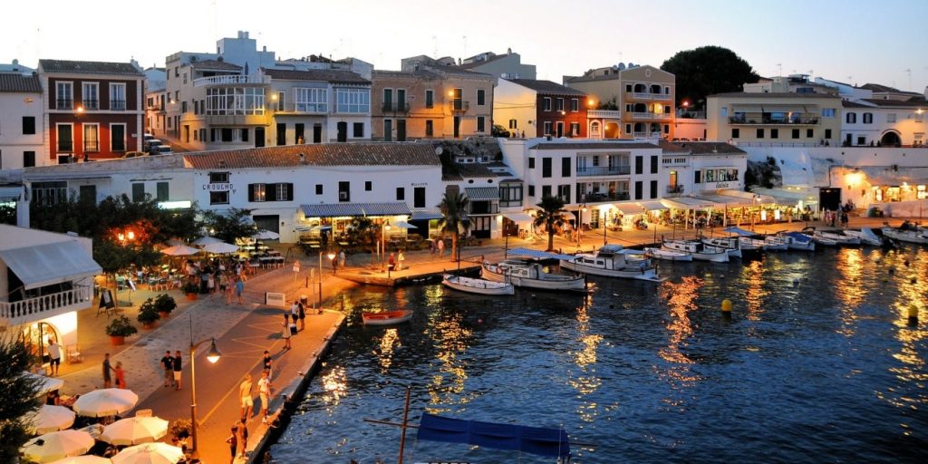 Conocer la historia de Menorca