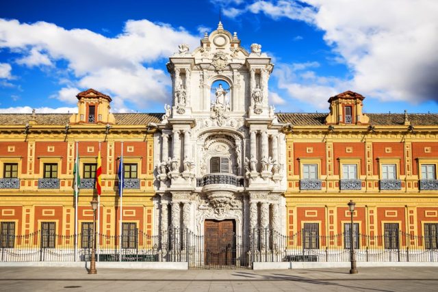 Estos son los palacios más impresionantes de España que debes visitar