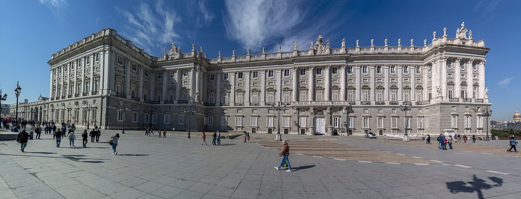 Palacio Real de Madrid: El más grande de Europa Occidental